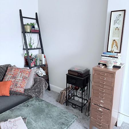 Bright And Modern Flat Near Portobello Road And The Canal ロンドン エクステリア 写真