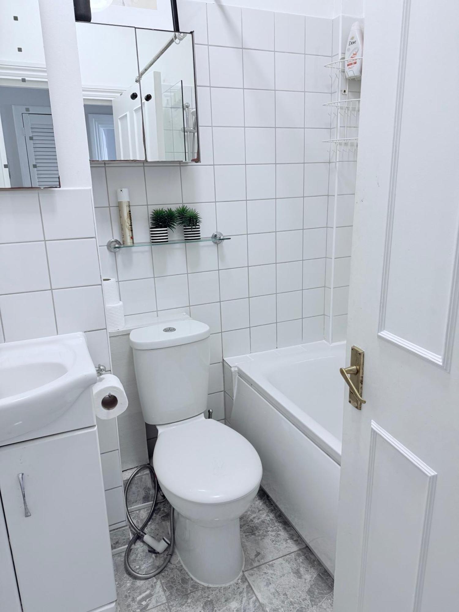 Bright And Modern Flat Near Portobello Road And The Canal ロンドン エクステリア 写真